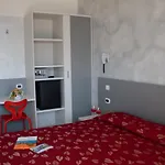 Casa Gagliardi برنزوني سول جاردا