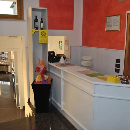 Hotel Casa Gagliardi 2*