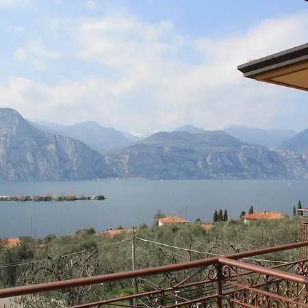 Hotel Casa Gagliardi 2* Brenzone sul Garda
