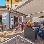 Отель Casa Gagliardi Бренцоне-суль-Гарда